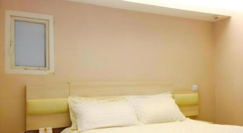 Hotel Super 8 Songjiang Town Branch