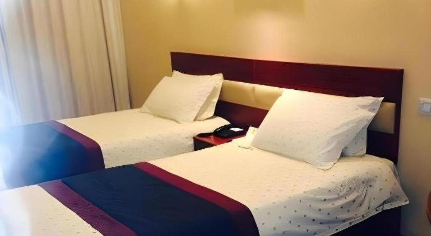 Super 8 Songjiang Town Branch Hotel Shanghai